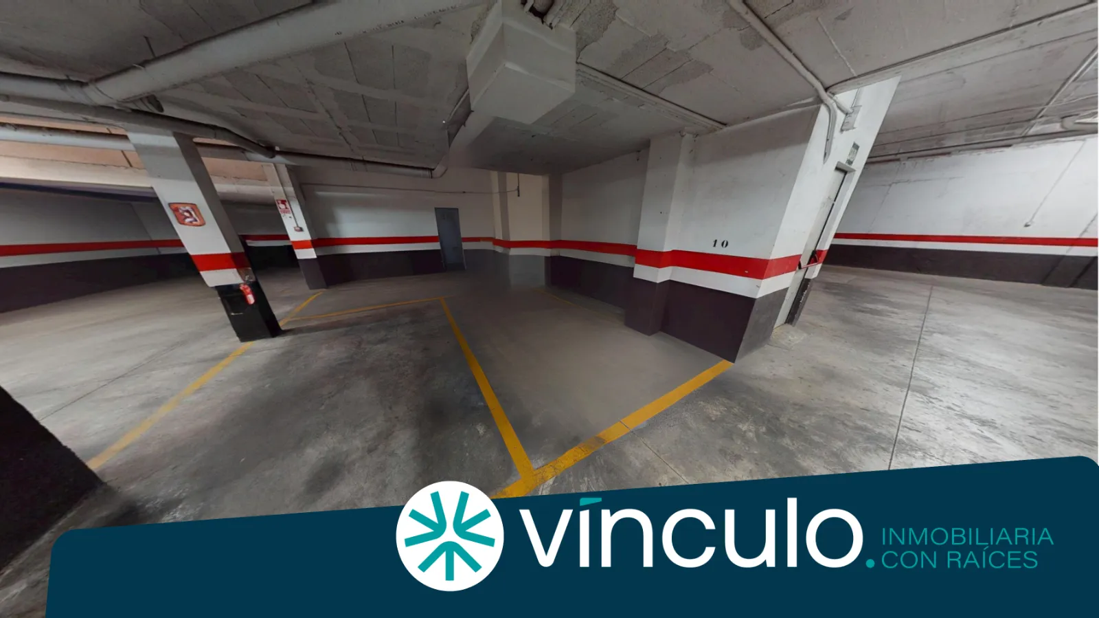 Garaje en venta en Calle Cuenca, Alicante · 29 m²