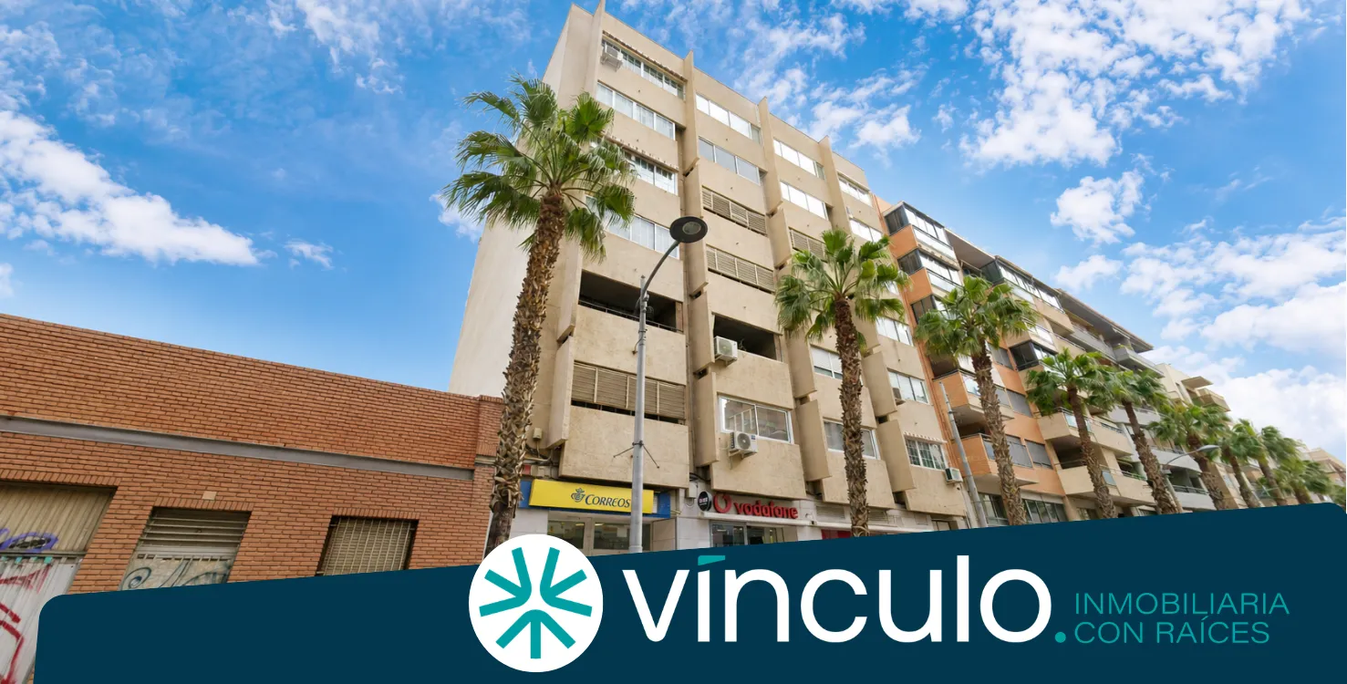 Piso en venta en Avenida Ancha Castelar