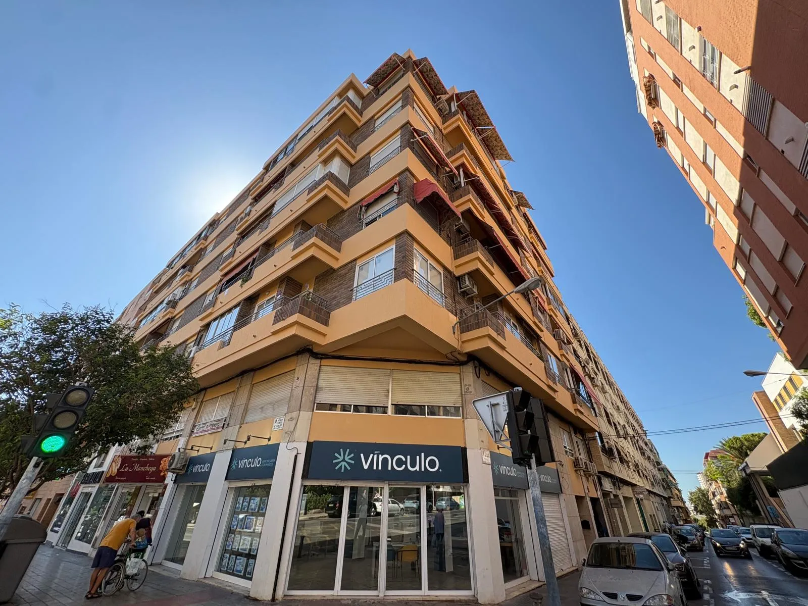 Garaje en venta en Calle Primitivo Perez, Alicante, foto 1 de 16